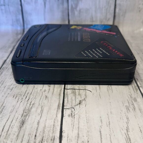 RCA RP-7901A Portable CD Compact Disc Player 1992 - Picture 7 of 13
